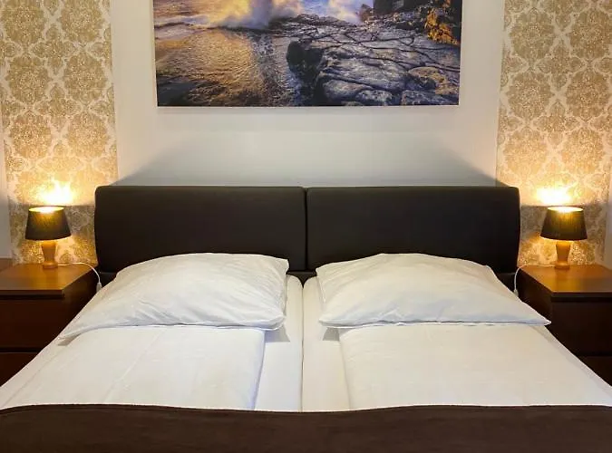 Vandrarhem Premium *